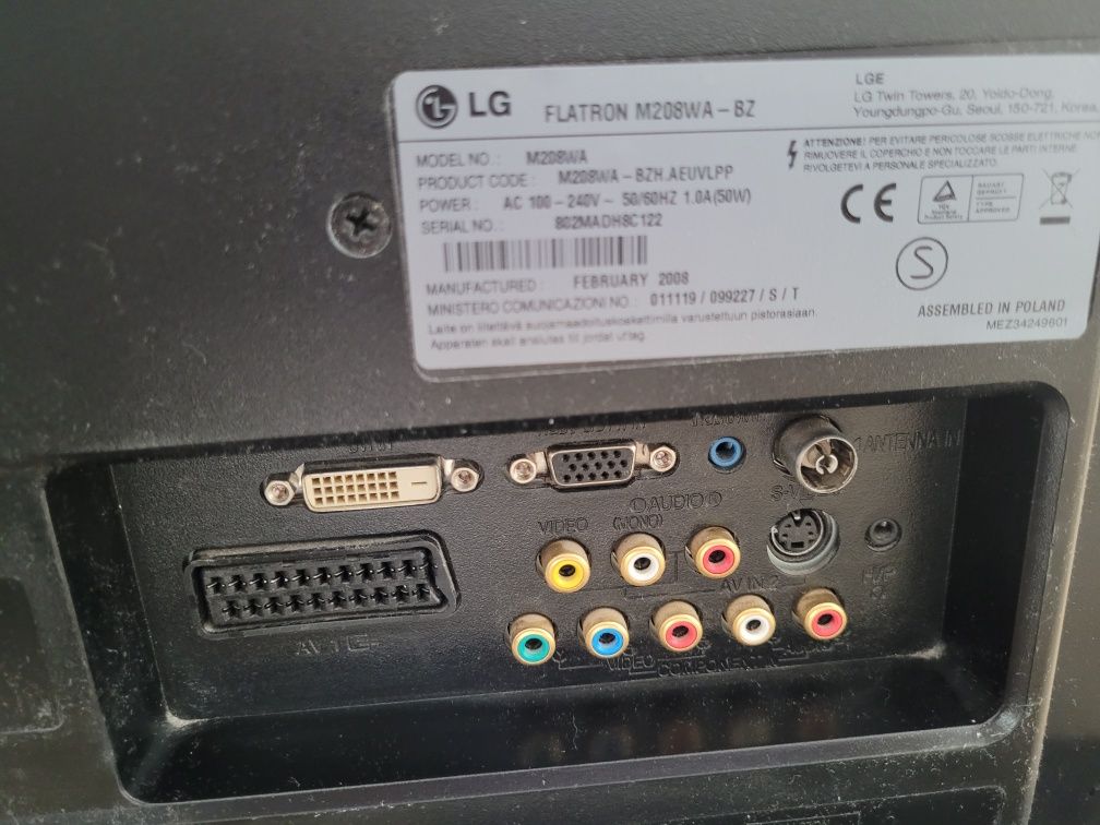 Monitor TV LG Flatron M208WA-BZ LCD 20' Video IN