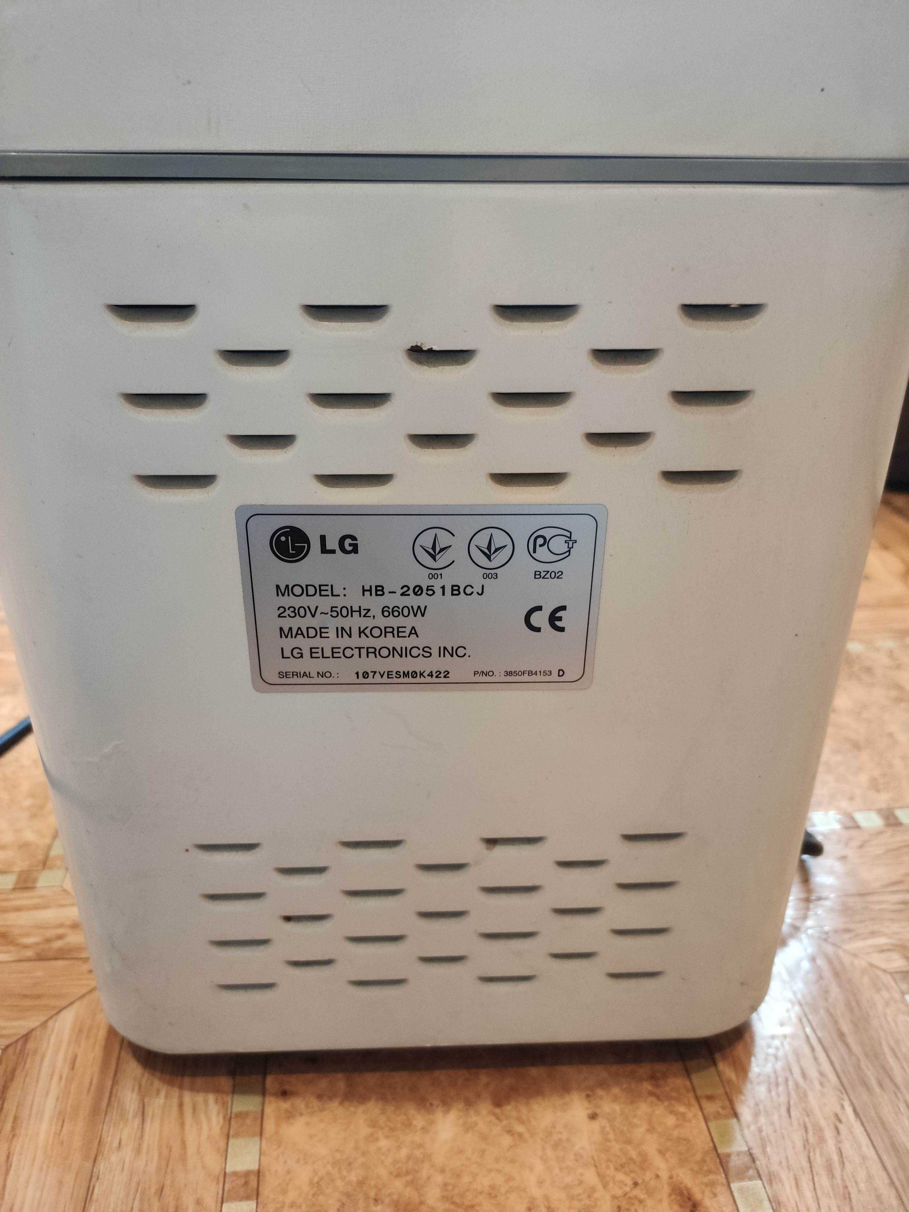 Хлібопічка LG HB-2051BCJ
