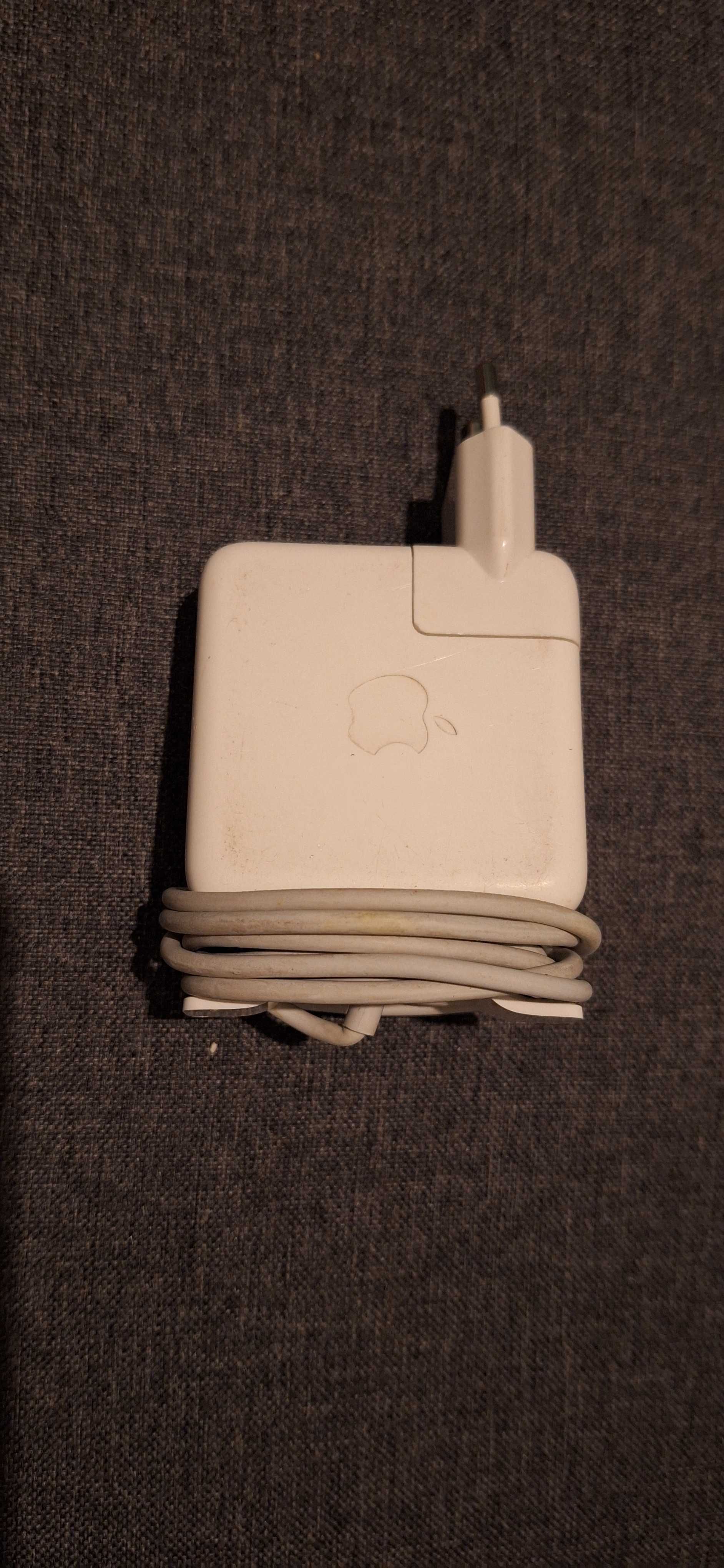 MacBook air 13.3" a1466