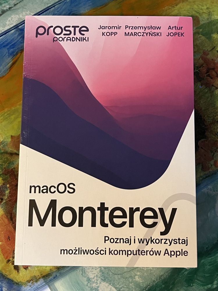 Książka, podręcznik do macOS Monterey