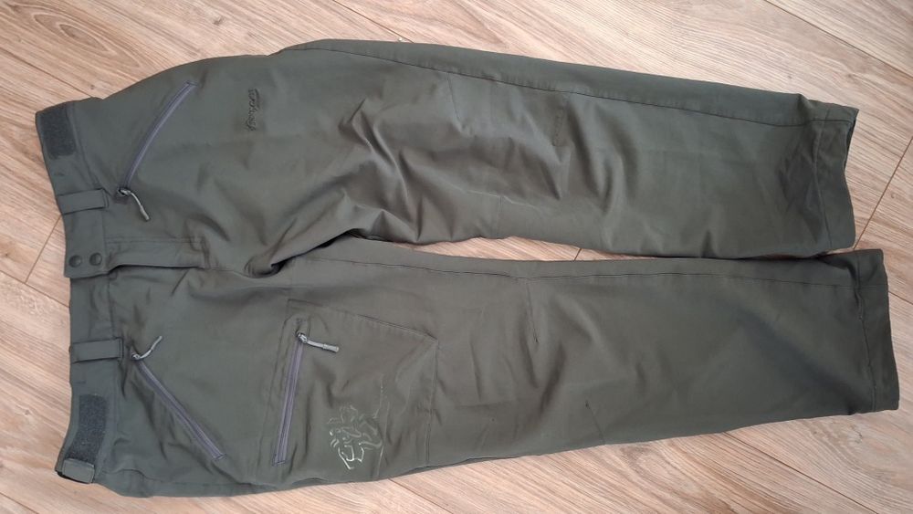 Spodnie sportowe trekkingowe grubsze Bergans XL grafit