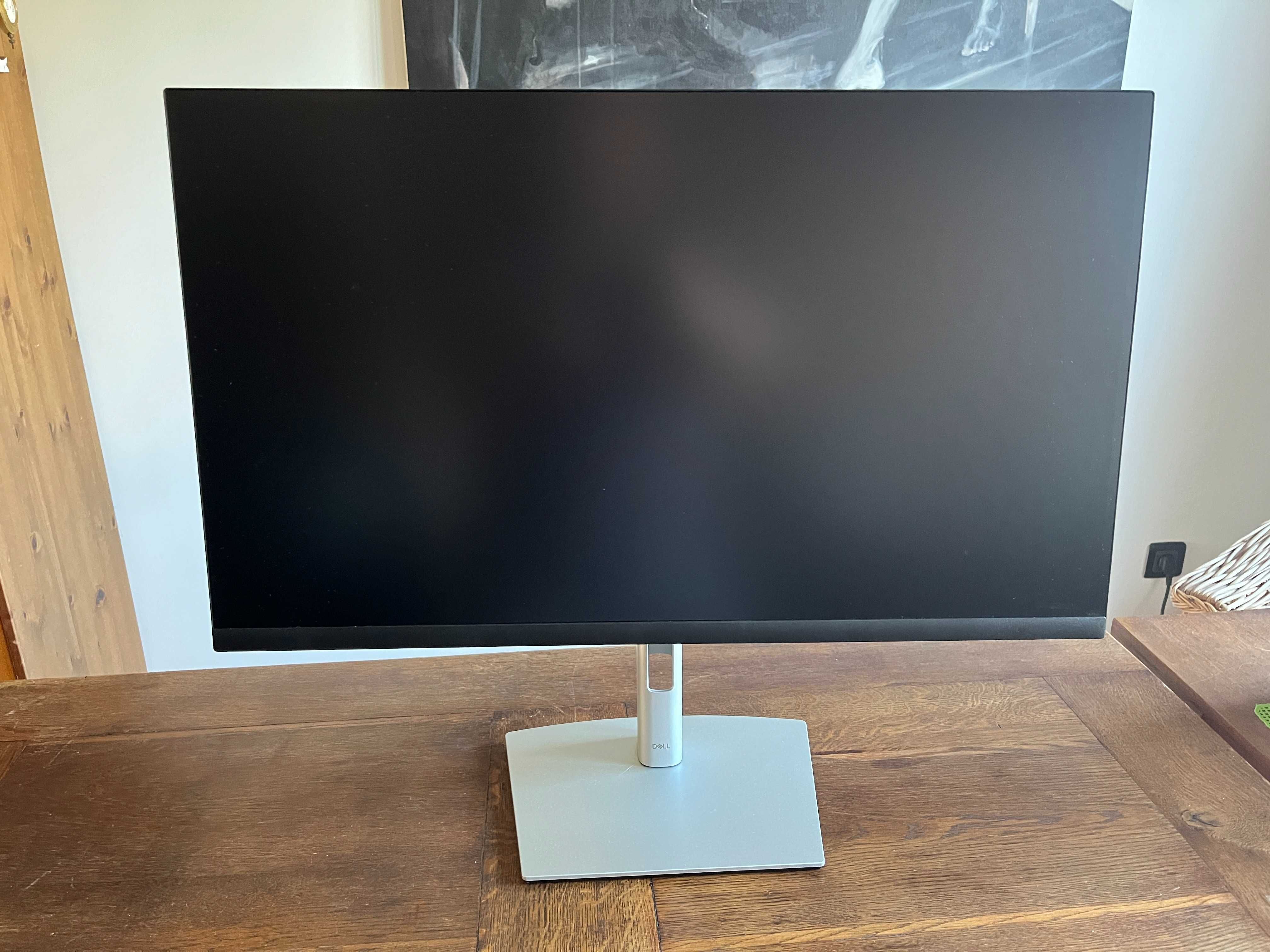 Monitor BEZRAMKOWY 27” Dell P2723DE LED IPS WQHD 2K QHD 2560 x 1440 Fv