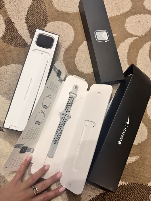 Apple watch 5 nike