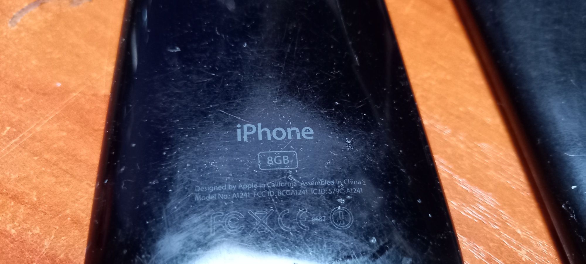 2 x Iphone 3Gs - niesprawdzone