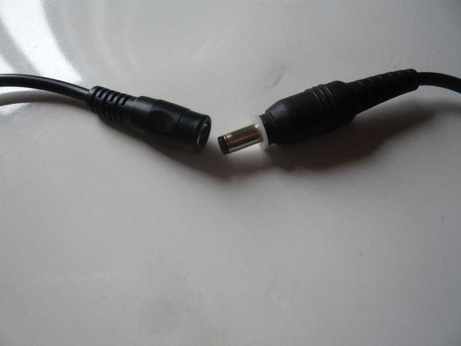 Adaptador/conector fêmea 5,5 x 2,1 para macho 4,0 x 1,7