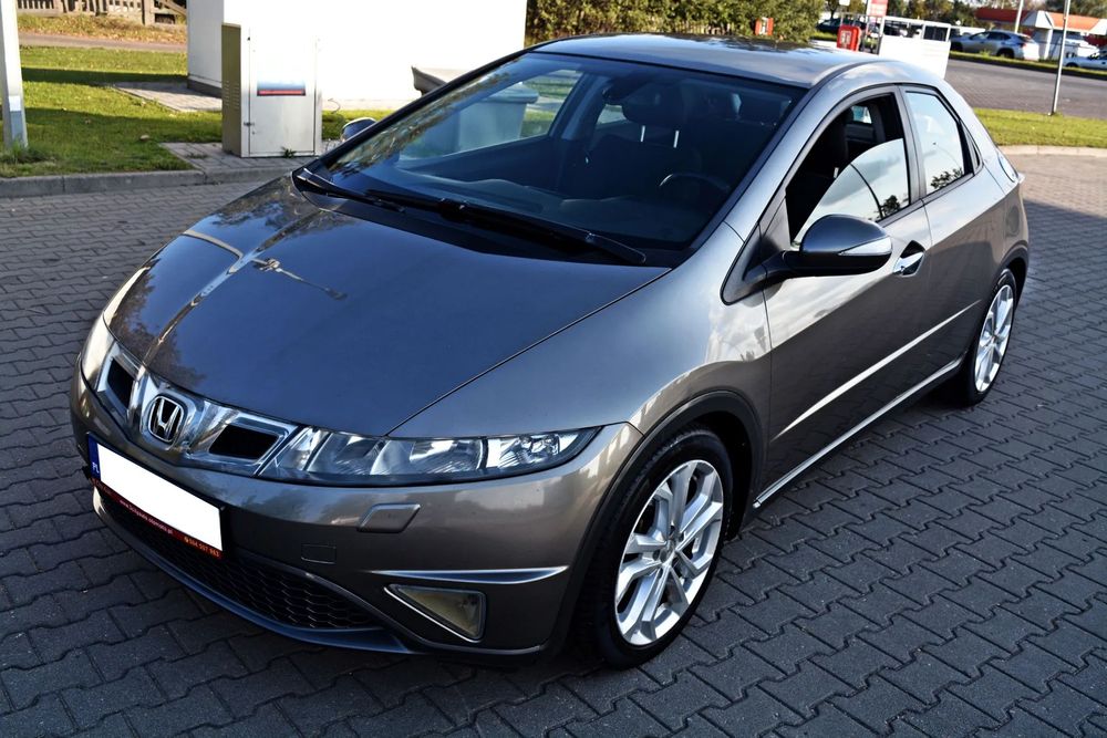 Honda Civic Pełny Automat, Klimatyzacja, Czujniki parkowania tył, Tempomat