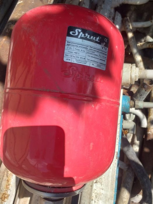 Котел в робочому стані+ все для опалення