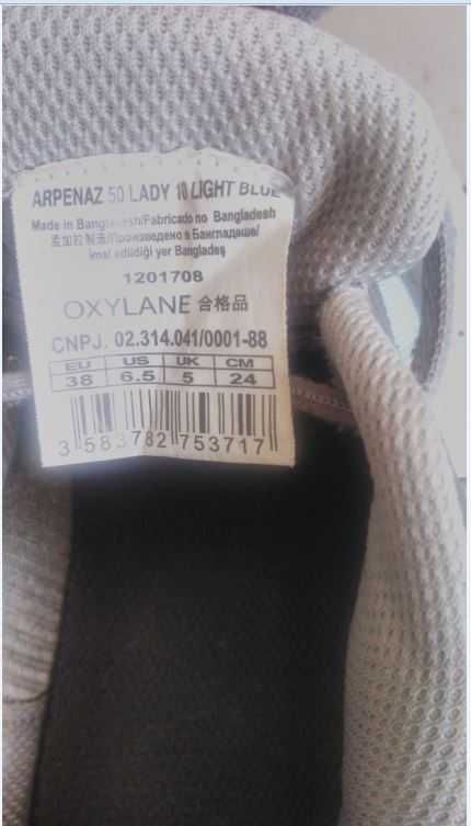 Продам кроссовки фирмы QUECHUA APPENAZ LADY LightBLUE  38р стелька24см