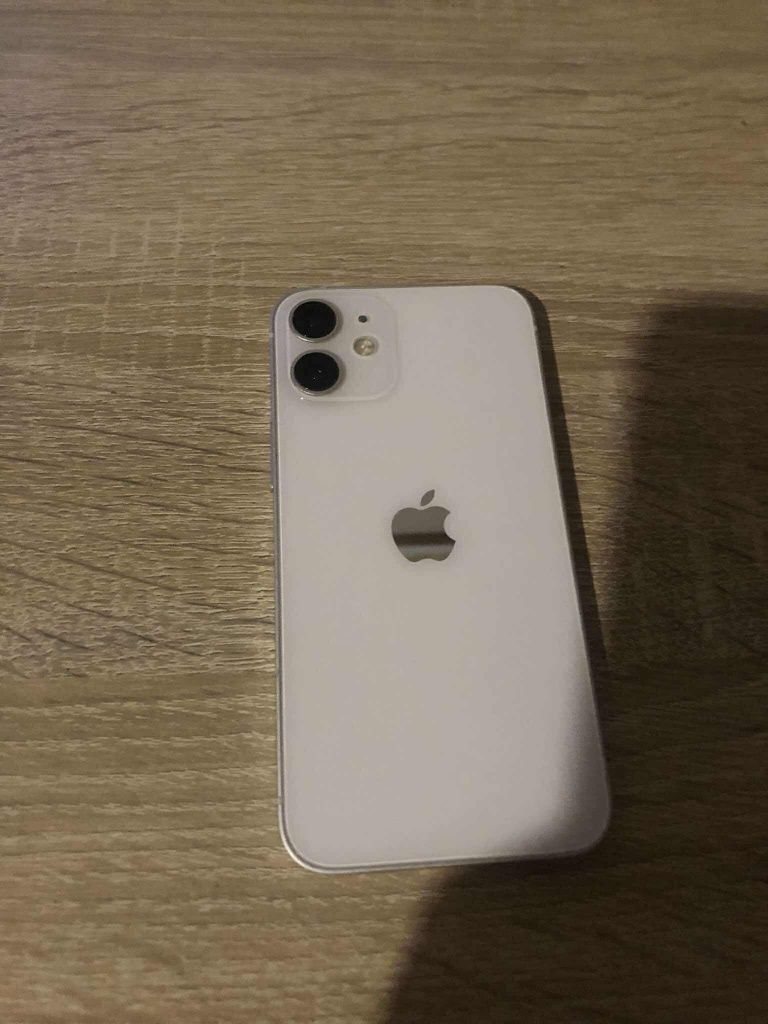 iPhone 12 mini 84% biały