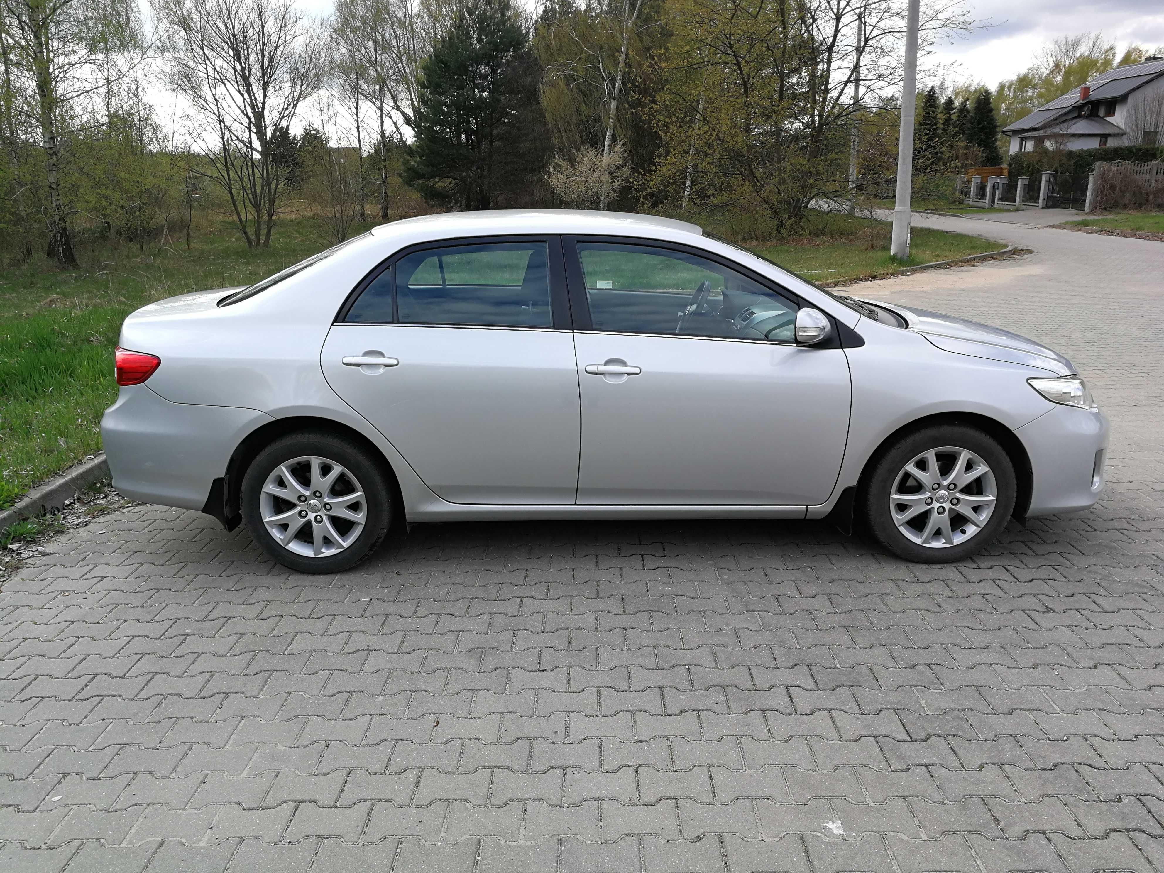 Toyota Corolla 1.6 Premium, Salon Polska Bezwypadkowy