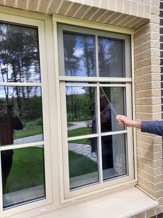 Москітні сітки: розсувні • пліссе (гармошка) • рулонні  • Виробник