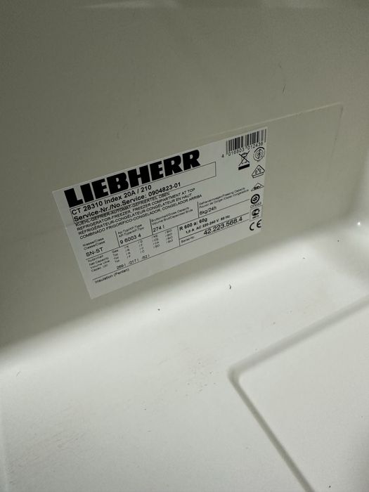 Продам холодильник Liebherr