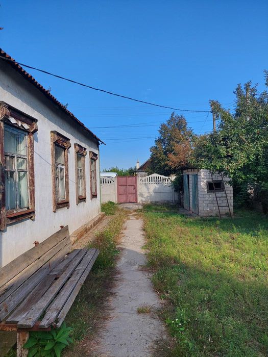 Продам міцний будинок в Одинківці зі зручностями
