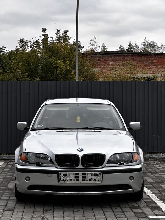 BMW E46 318i • 2003 • Обслужена, без вкладень, сів і поїхав
