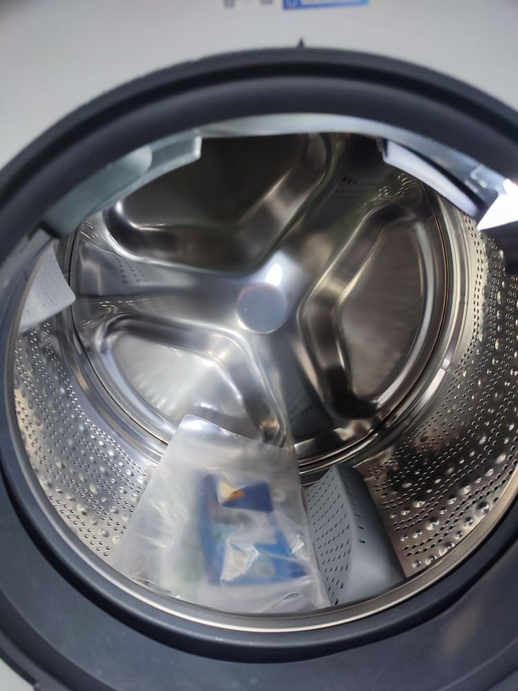 Нова пральна машина Bosch Serie 8 4D Wash System WiFi 10 kg Germany