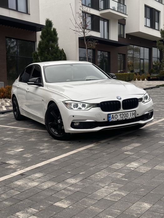 BMW F30 318d 2012
