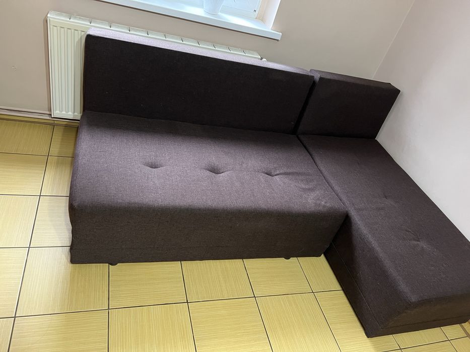 Naroznik mały brązowy