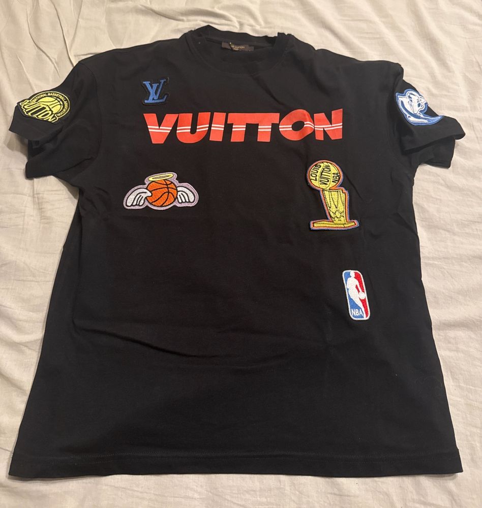 Camisola T Shirt LV Louis Vuitton