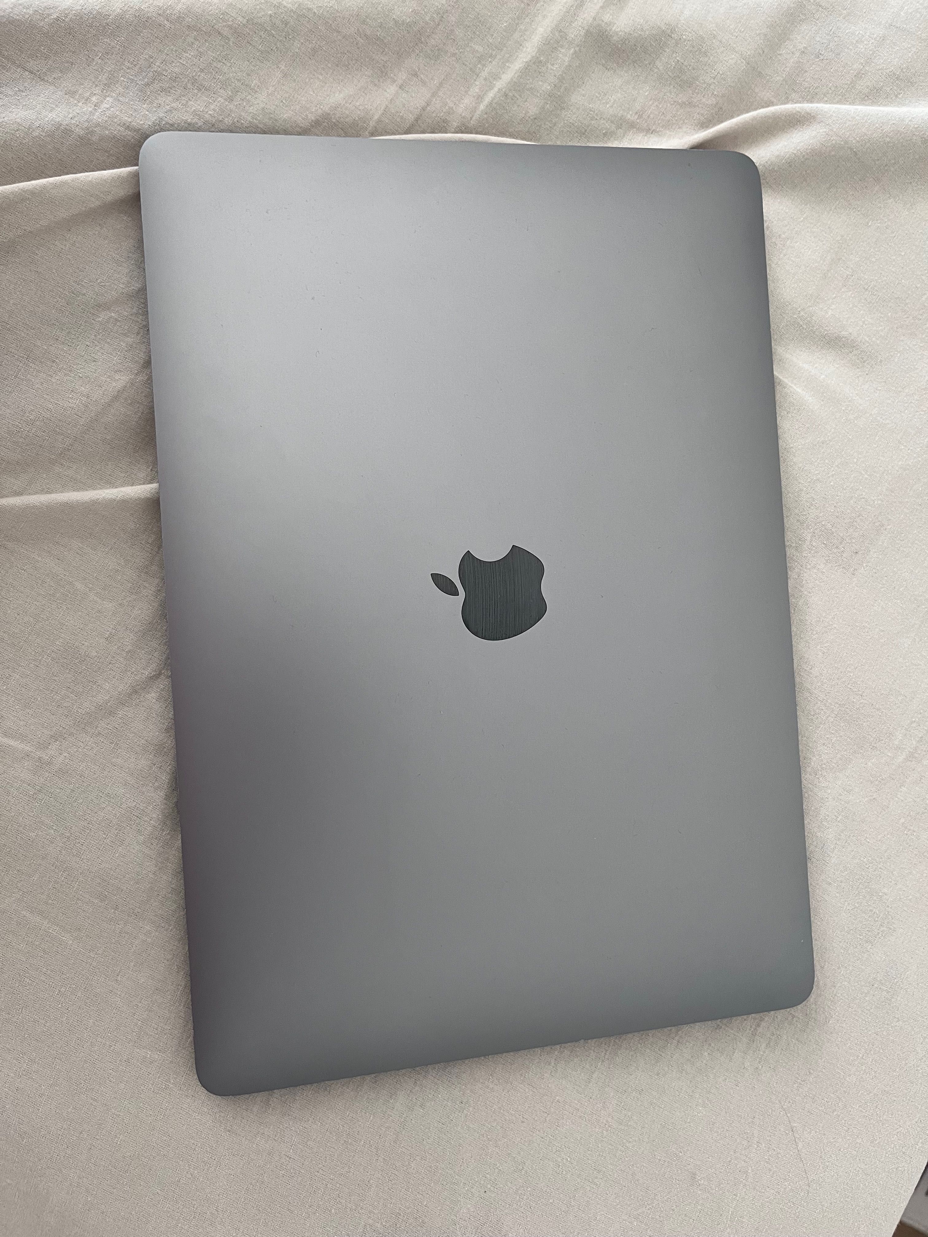 Macbook Air 13 polegadas com ecrã de retina 2020