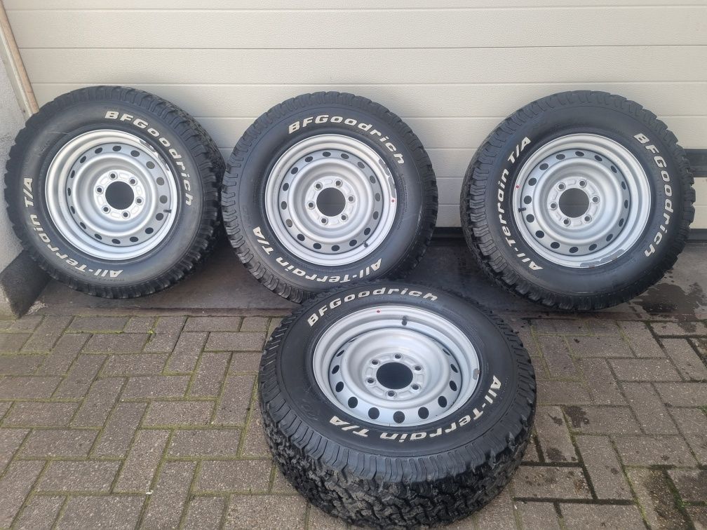 Isuzu D max koło Felgi Opony 245/70/16