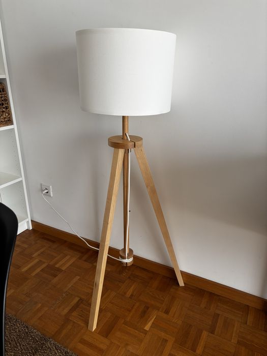 Candeeiro de pé ikea
