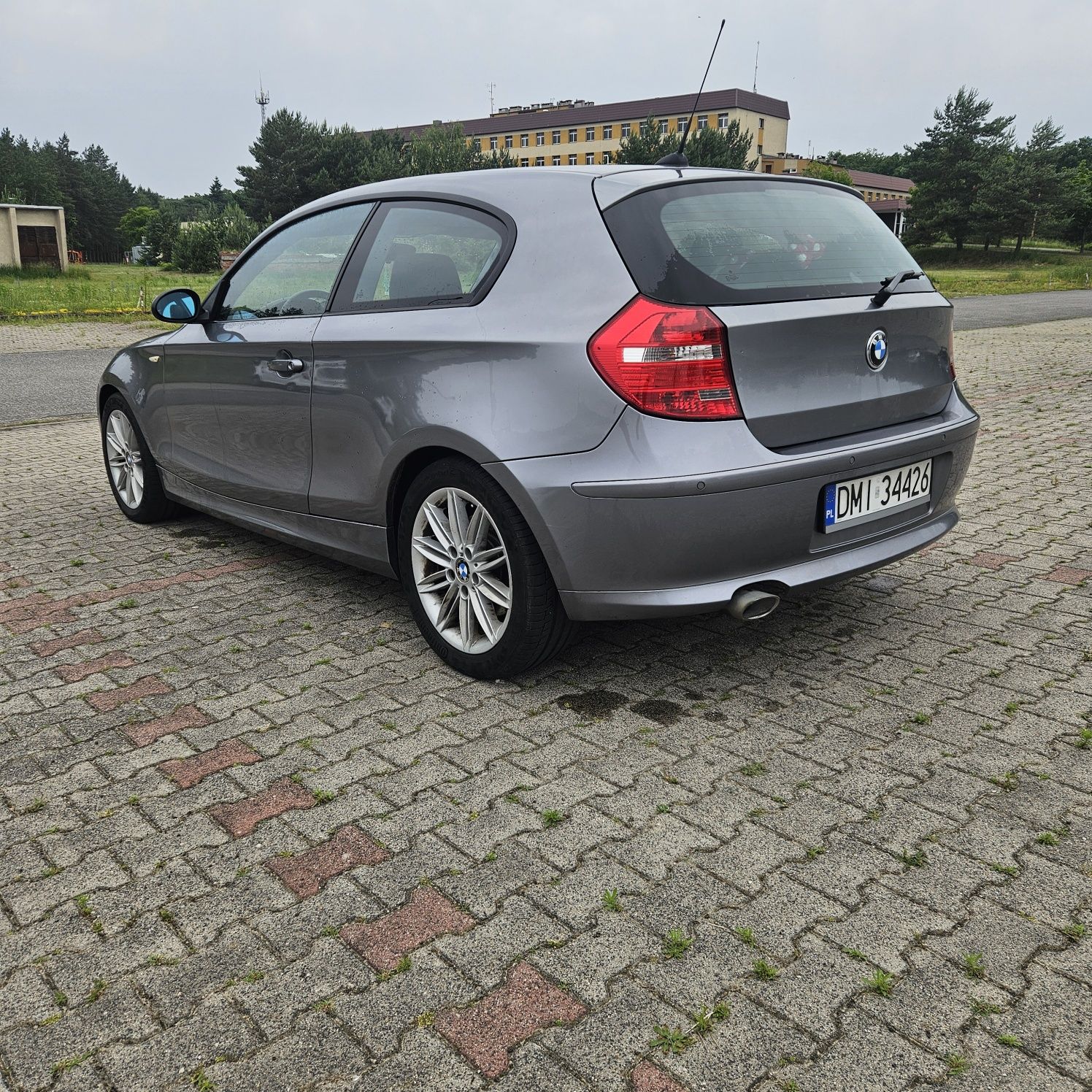 Bmw e87 120d automat