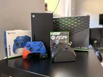 Xbox Series X 1TB + 2 pady + gra FC24