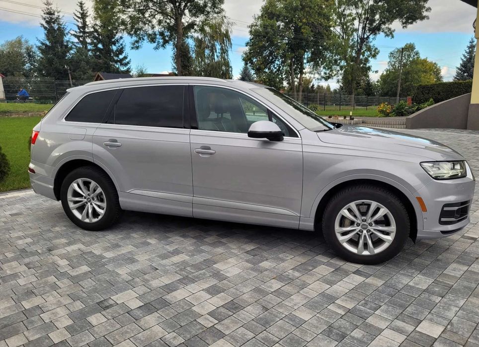 Audi Q7 Premium Plus 2019 року