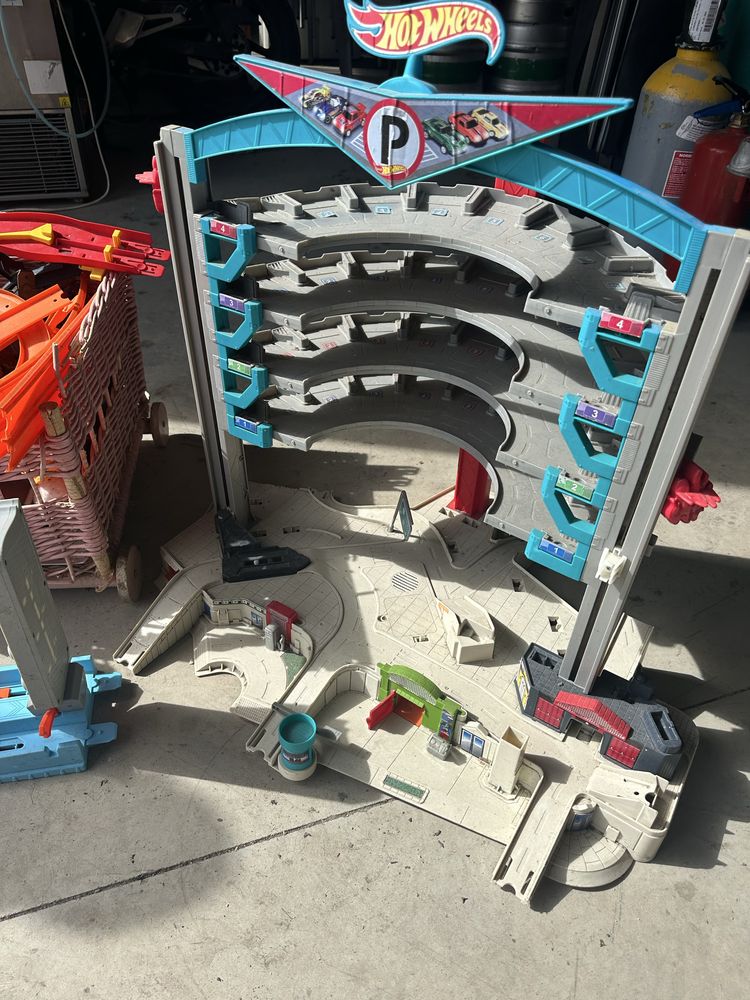 Hot wheels oficina