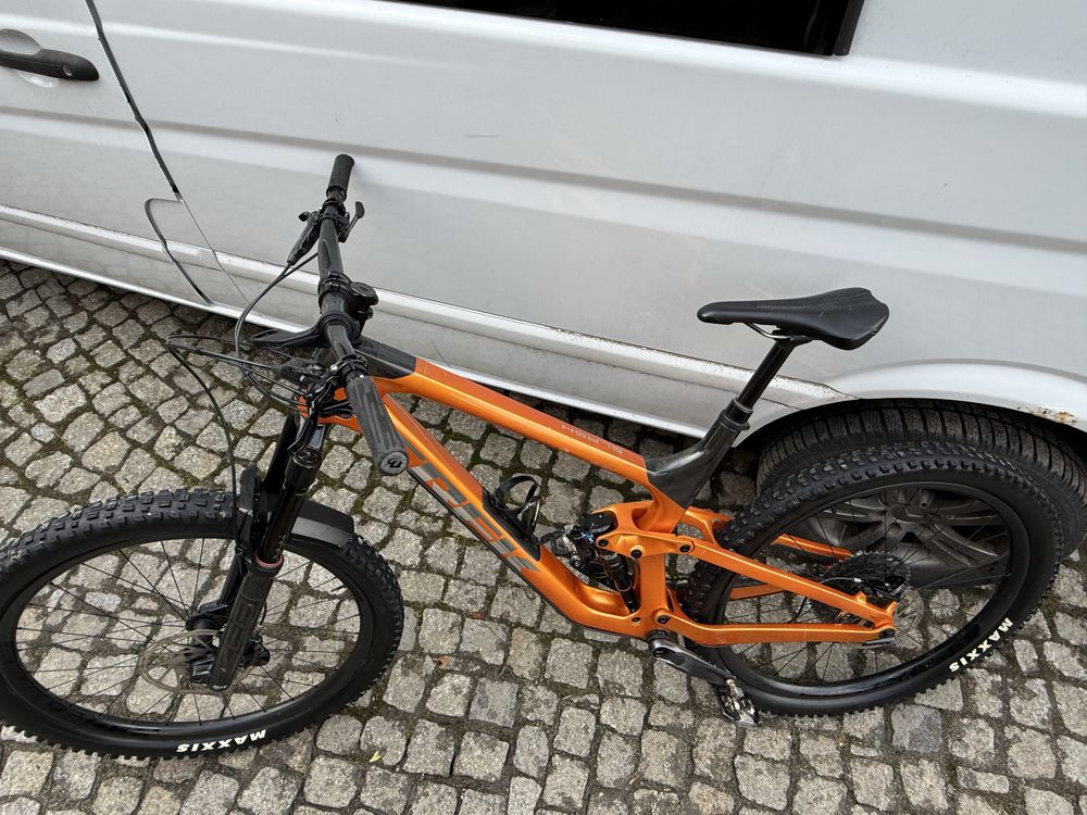 Trek Slash 9.8 GX,SRAM,  full carbon, rozm. XL, koła 29