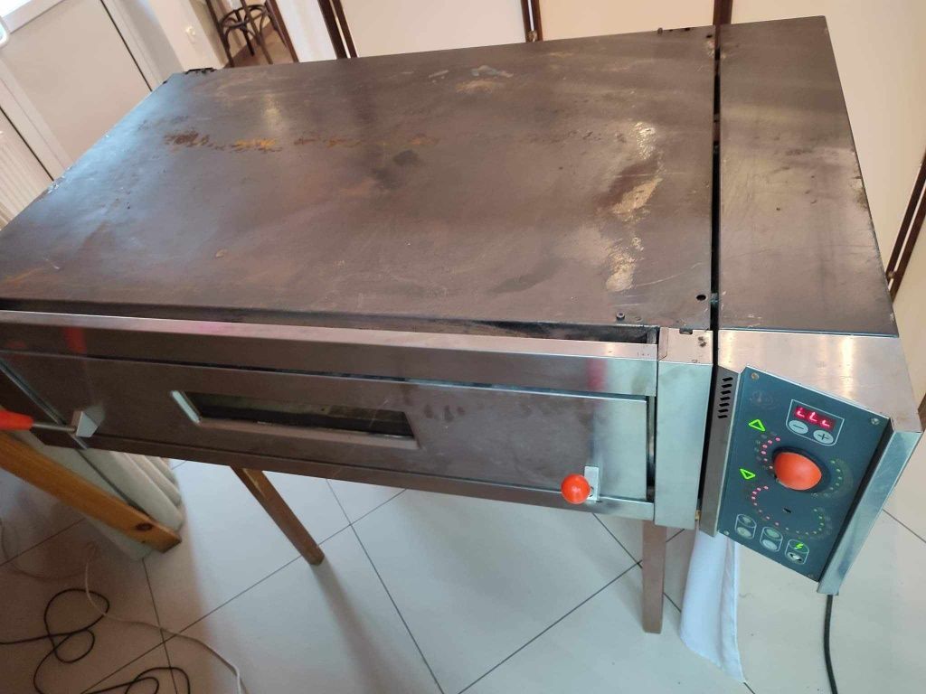 Elektryczny Piec szamotowy do pizzy Fornitalia7