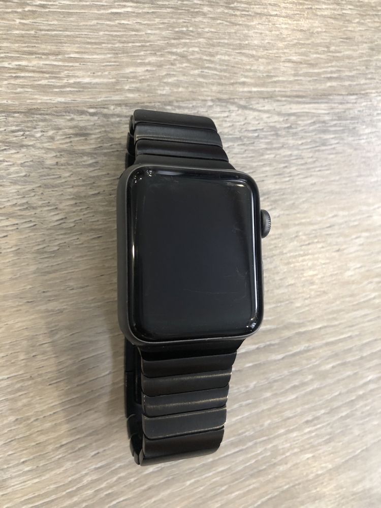 Продам Apple Watch 3 ( 42 mm)