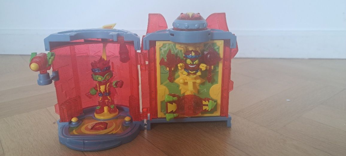SuperThings Secret Base Fury Storm