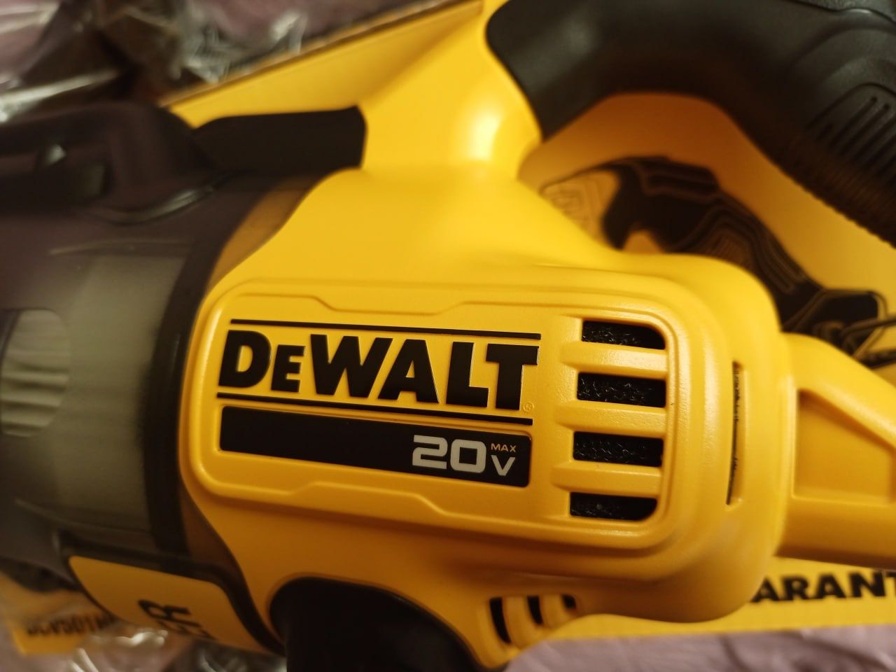 Пылесос аккумуляторный DEWALT DCV501 HB 20V