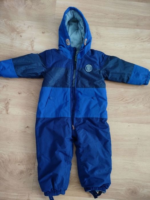 Kombinezon dla chłopca rozmiar 92-104