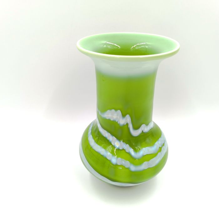 Prokuplje Wazon Szklany Vintage Retro Szkło Kolorowe Zielony