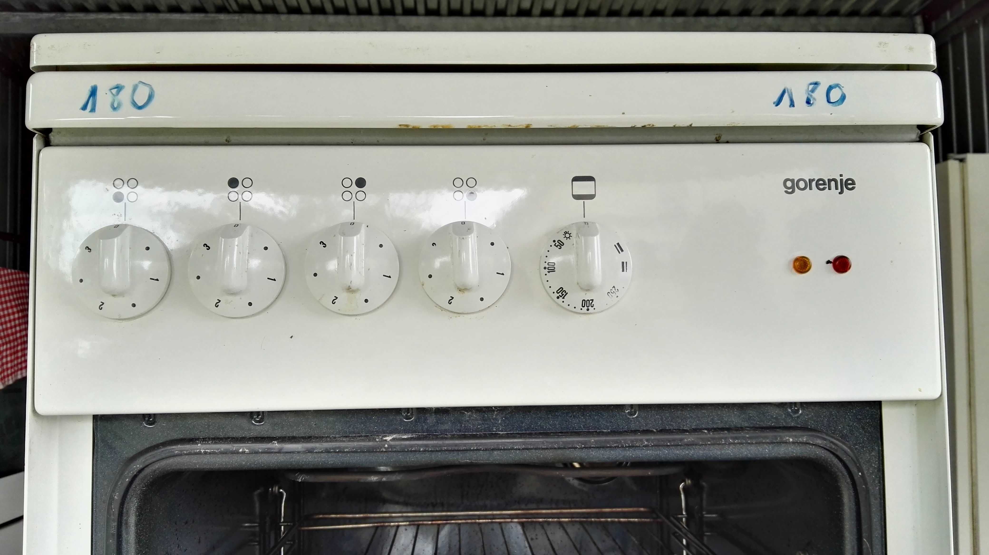 Kuchenka elektryczna marki Gorenje