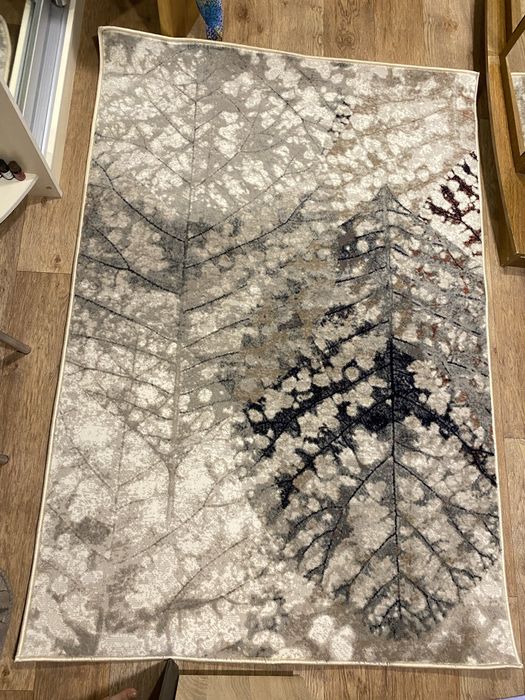 Килим новий 1.2*1.4