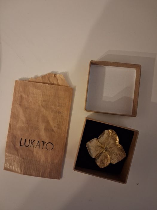 Pierścionek Lukato Hortensja