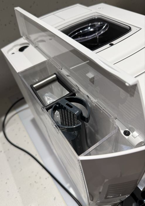 Ekspres do kawy Jura E8