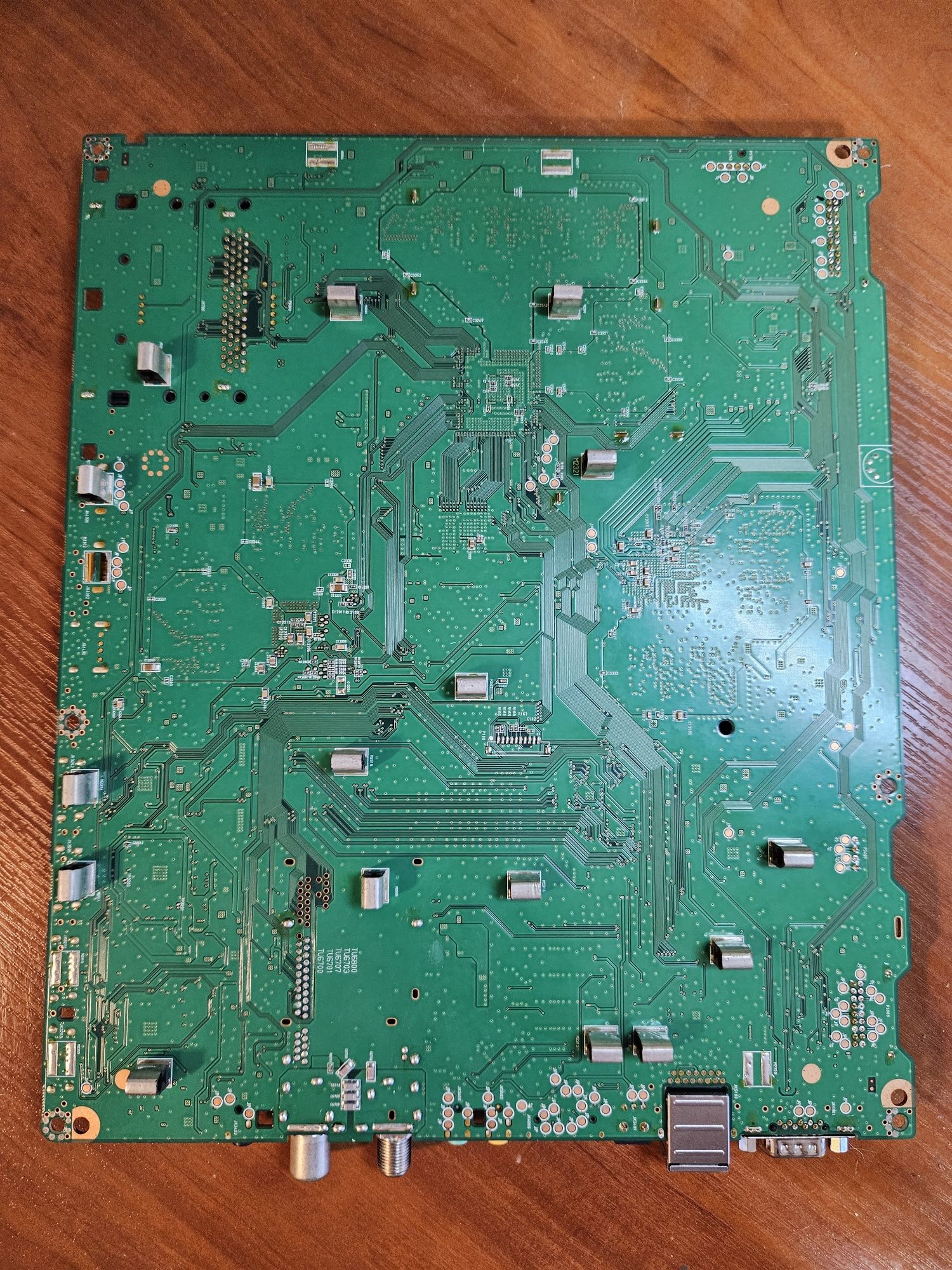 Материнская плата EBT63460601 на TV LG 49UB850V-ZA под восстановление
