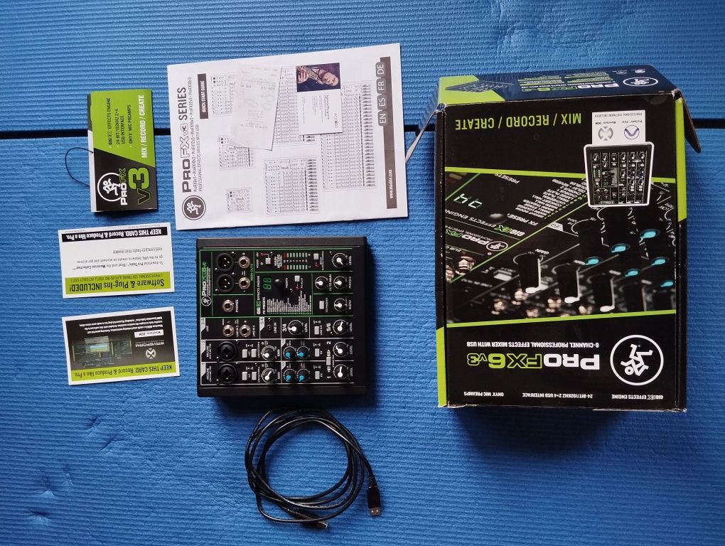 Mikser analogowy Mackie PROFX6 V3