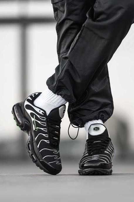 Мужские кроссовки Nike Air Max Plus TN 40-46 найк Хит весны!!