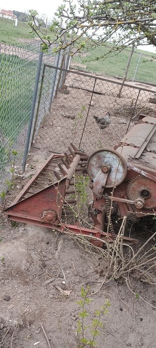 Rama rozrzutnika oś z kołami części