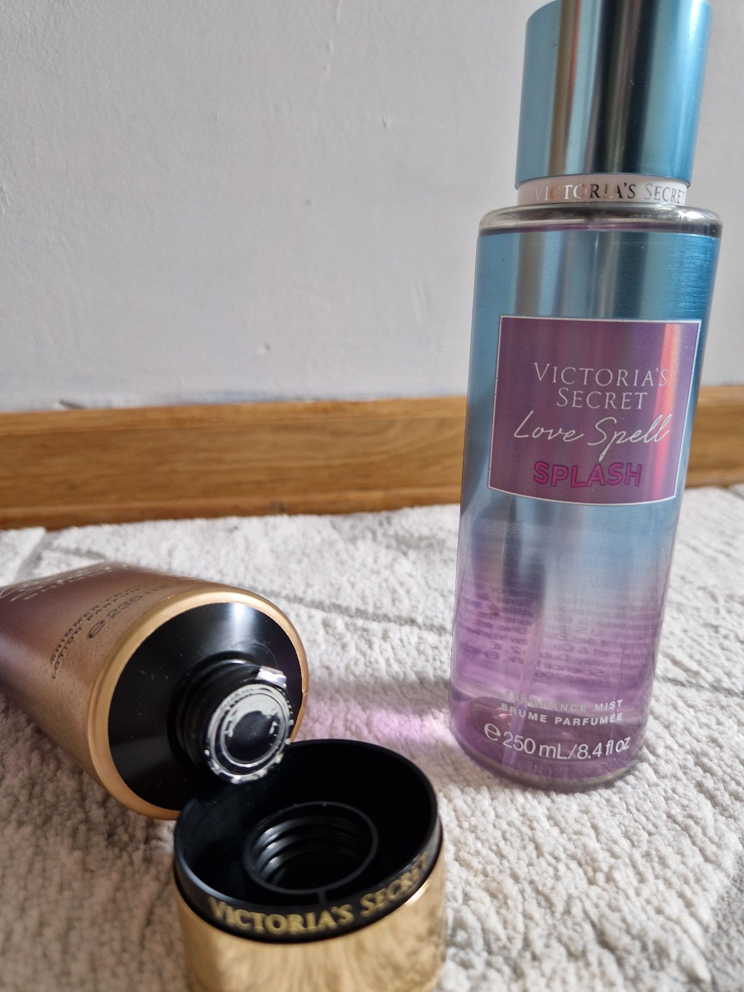 Zestaw PREZENTOWY VICTORIA SECRET balsam + mgiełka Love Spell