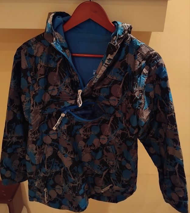 Куртки вітровки в чудовому стані, жіночі підліткові.сток і с/х.