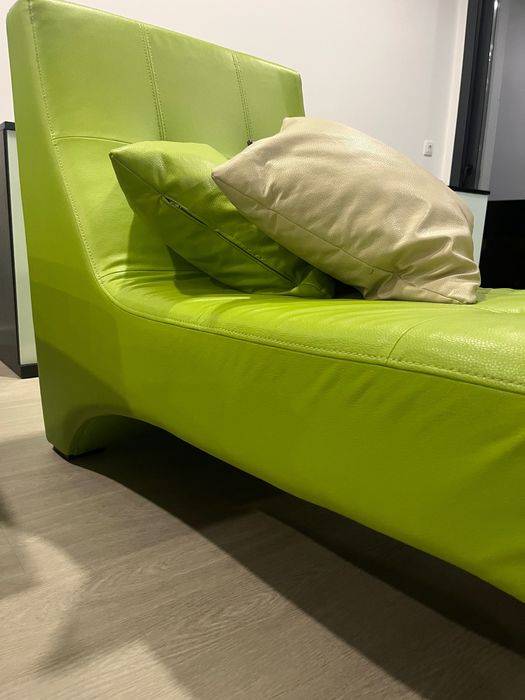 Chaise longue verde