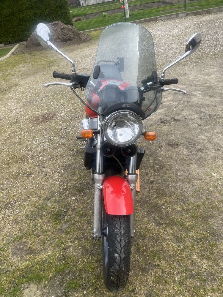 Honda ntv 650 motor