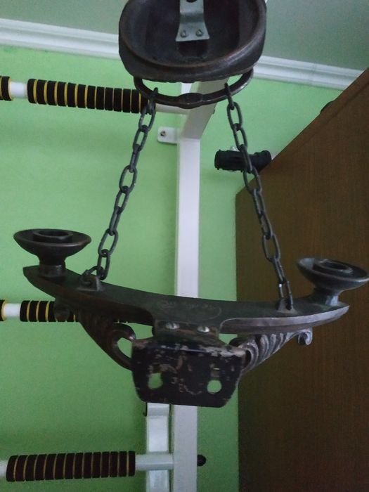 Підсвічник підвісний.