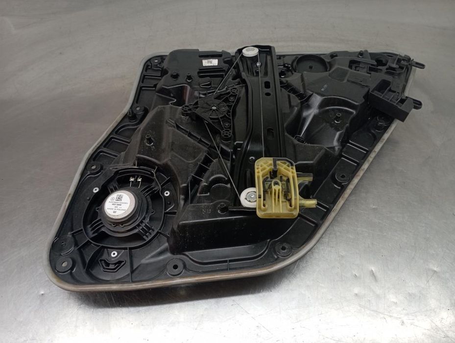 Elevador vidros trás esquerdo MERCEDES-BENZ Classe A (W177)